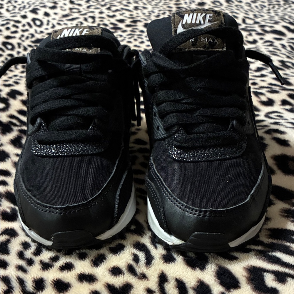 π Nike Air Max 90 π - Picture 3 of 8